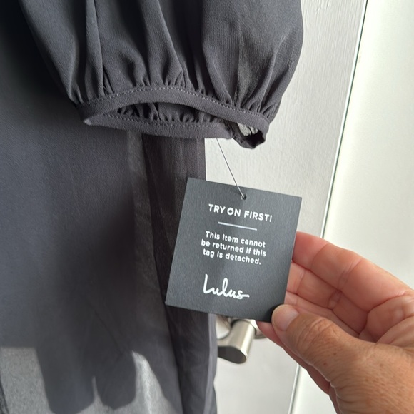 Never worn Lulu’s plus size dress! - Picture 4 of 4